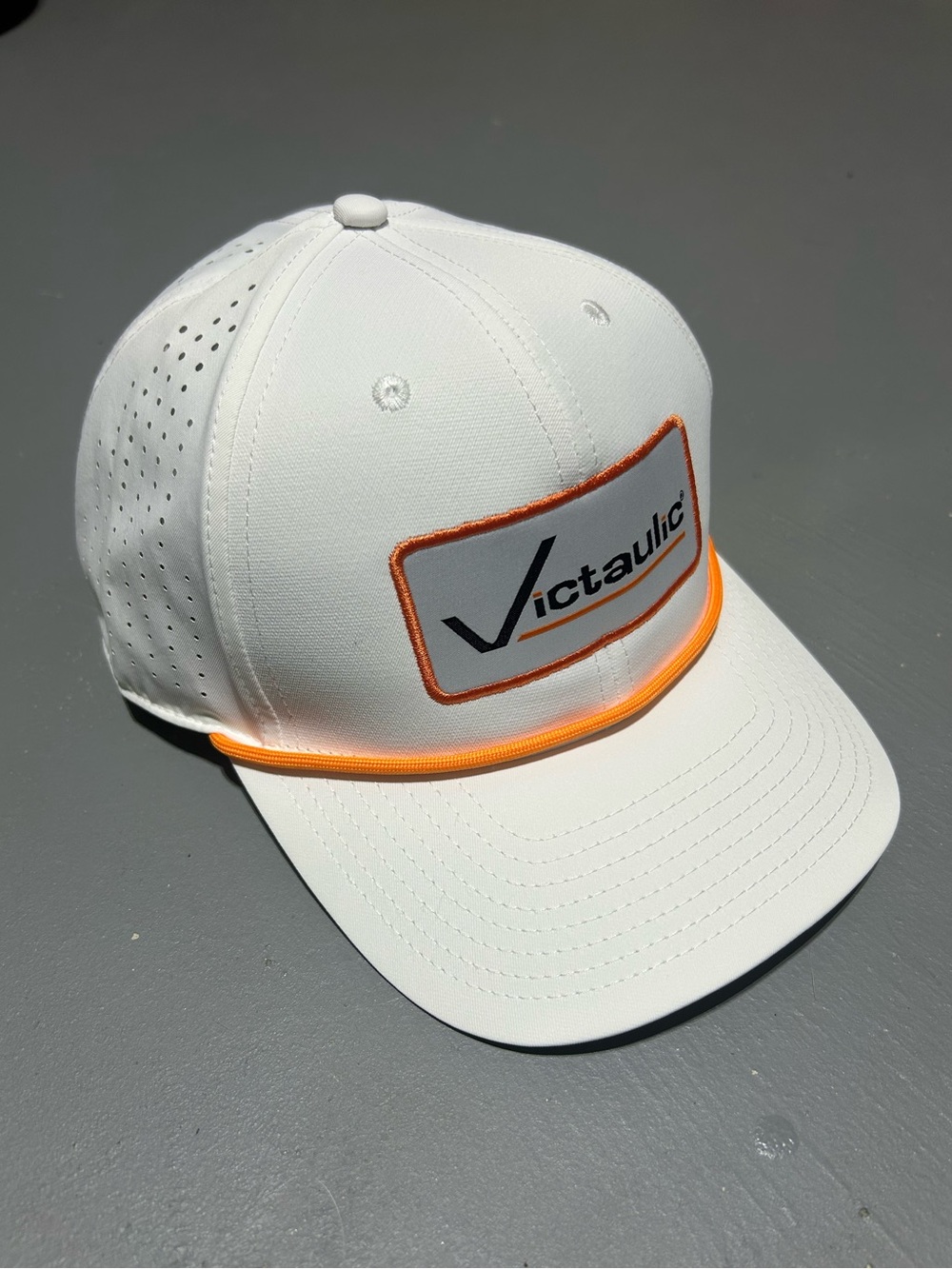 (NEW) Victaulic White and Orange Hat